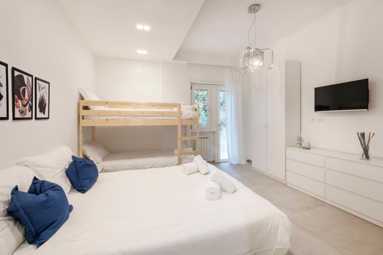 Easystayrome 10 Pax 3 Baths 1 Min From Metro Exterior photo